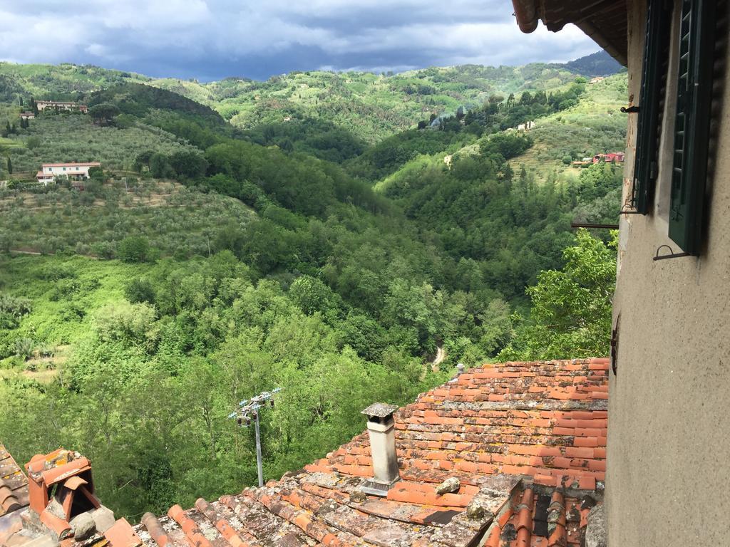 Bed and Breakfast Antica Casa "Le Rondini" Борго-а-Буджано Экстерьер фото