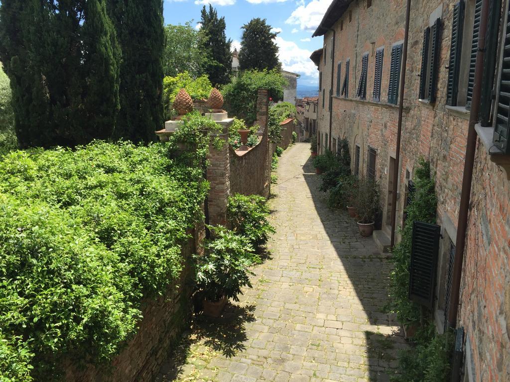 Bed and Breakfast Antica Casa "Le Rondini" Борго-а-Буджано Экстерьер фото