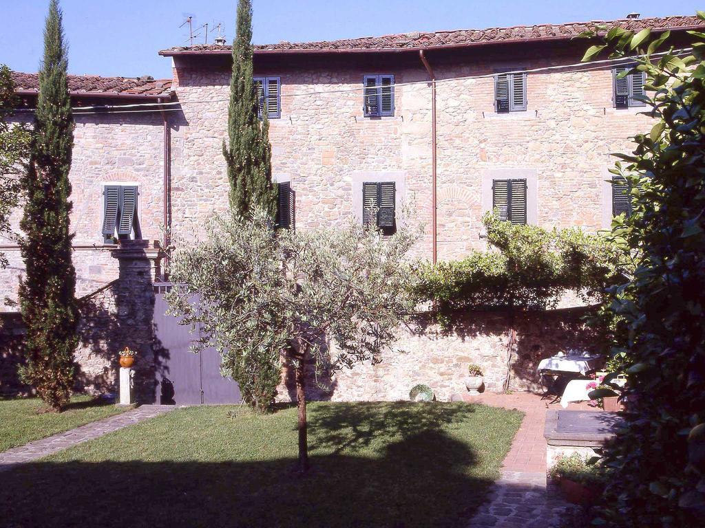Bed and Breakfast Antica Casa "Le Rondini" Борго-а-Буджано Экстерьер фото
