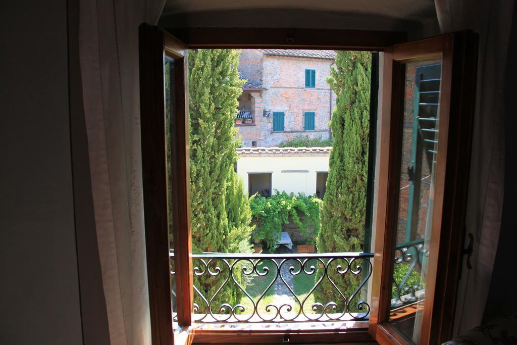 Bed and Breakfast Antica Casa "Le Rondini" Борго-а-Буджано Экстерьер фото