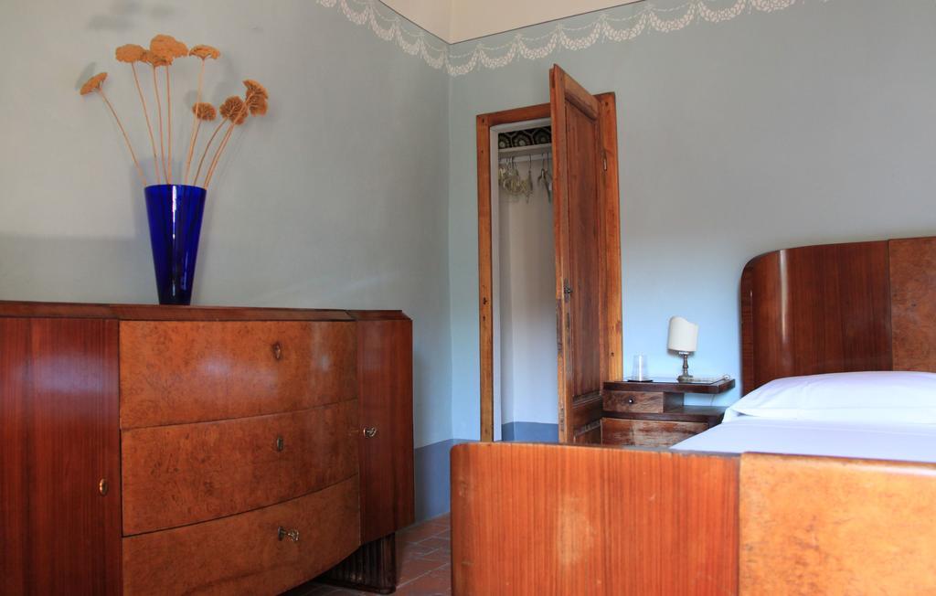 Bed and Breakfast Antica Casa "Le Rondini" Борго-а-Буджано Экстерьер фото