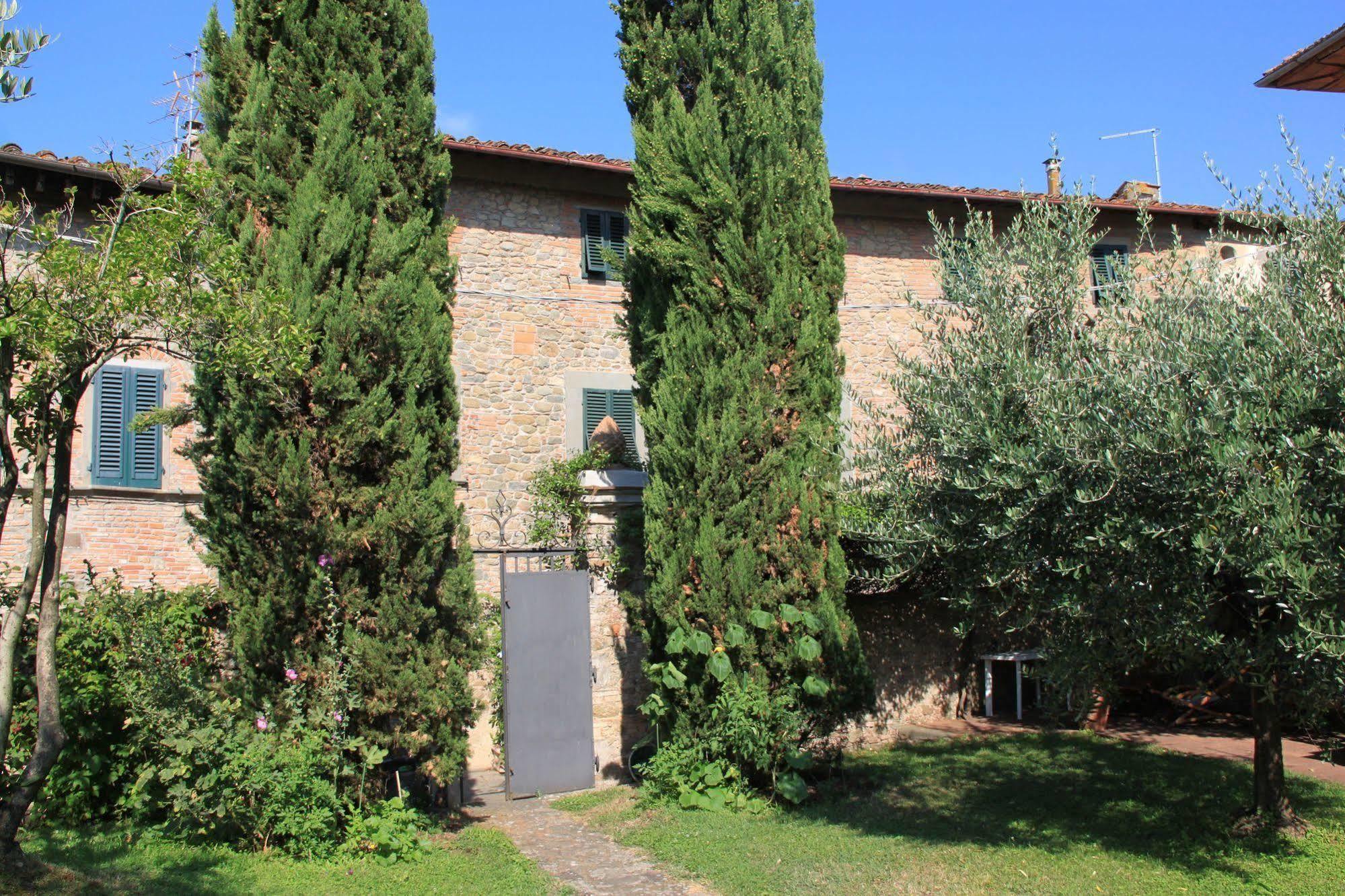 Bed and Breakfast Antica Casa "Le Rondini" Борго-а-Буджано Экстерьер фото